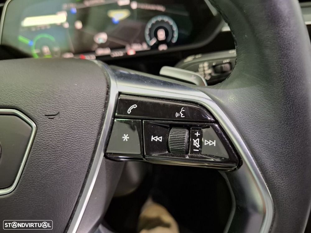 Audi Q8 e-Tron 55 quattro Advanced - 20