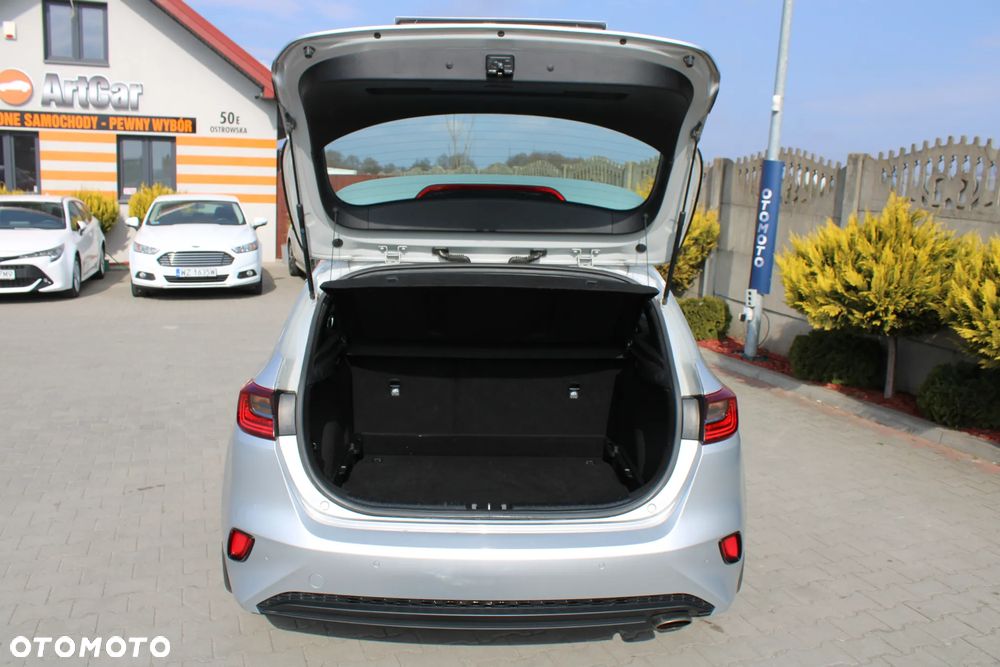 Kia Ceed 1.4 T-GDI GT-Line DCT - 31