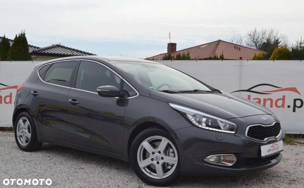 Kia Ceed 1.6 GDI DCT Platinum Edition - 5