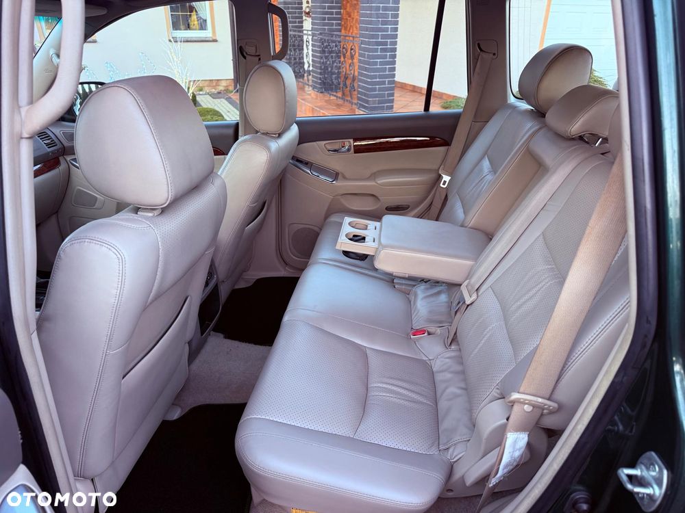 Toyota Land Cruiser 3.0 D Sol - 26