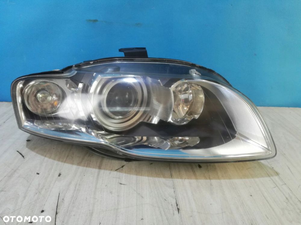 Audi A4 B7 lampa reflektor przód prawa Xenon Anglik 06/08r - 1