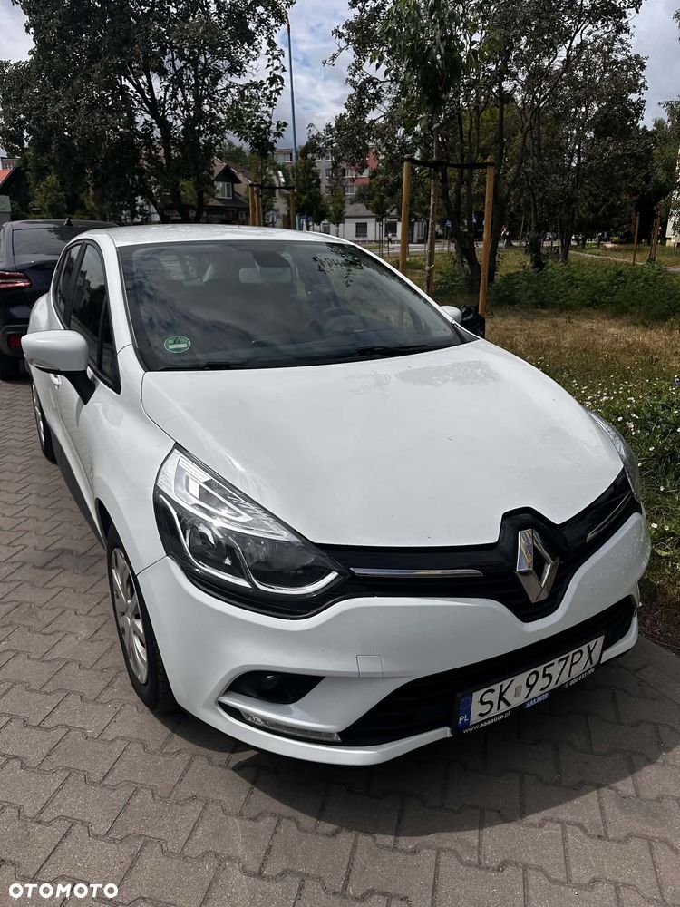 Renault Clio - 1