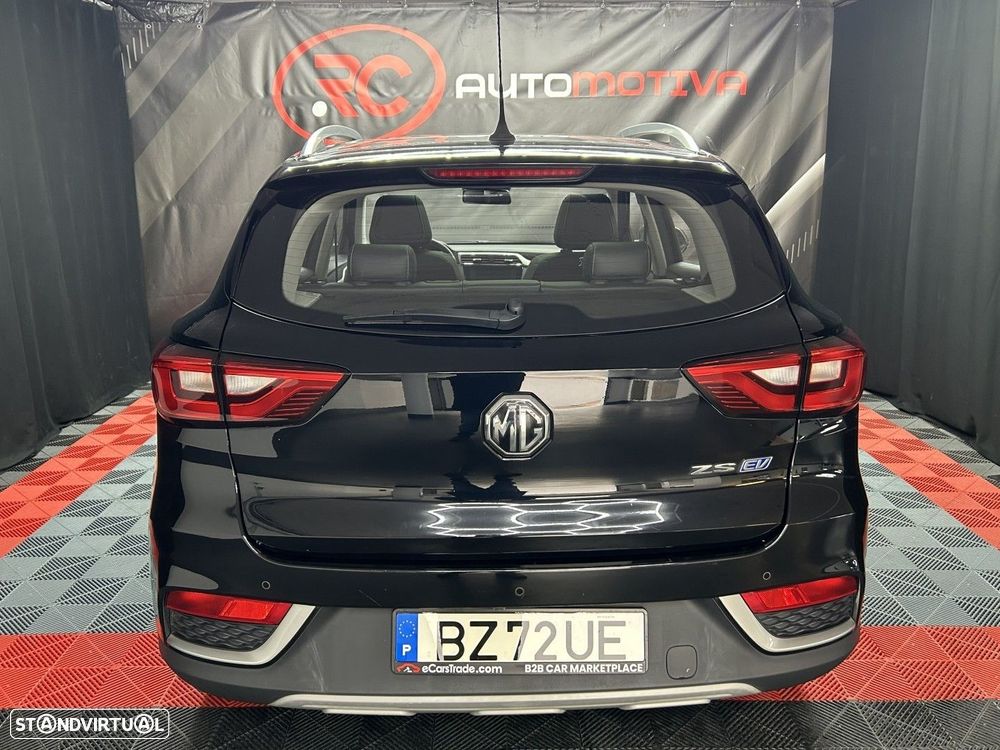 MG ZS - 5