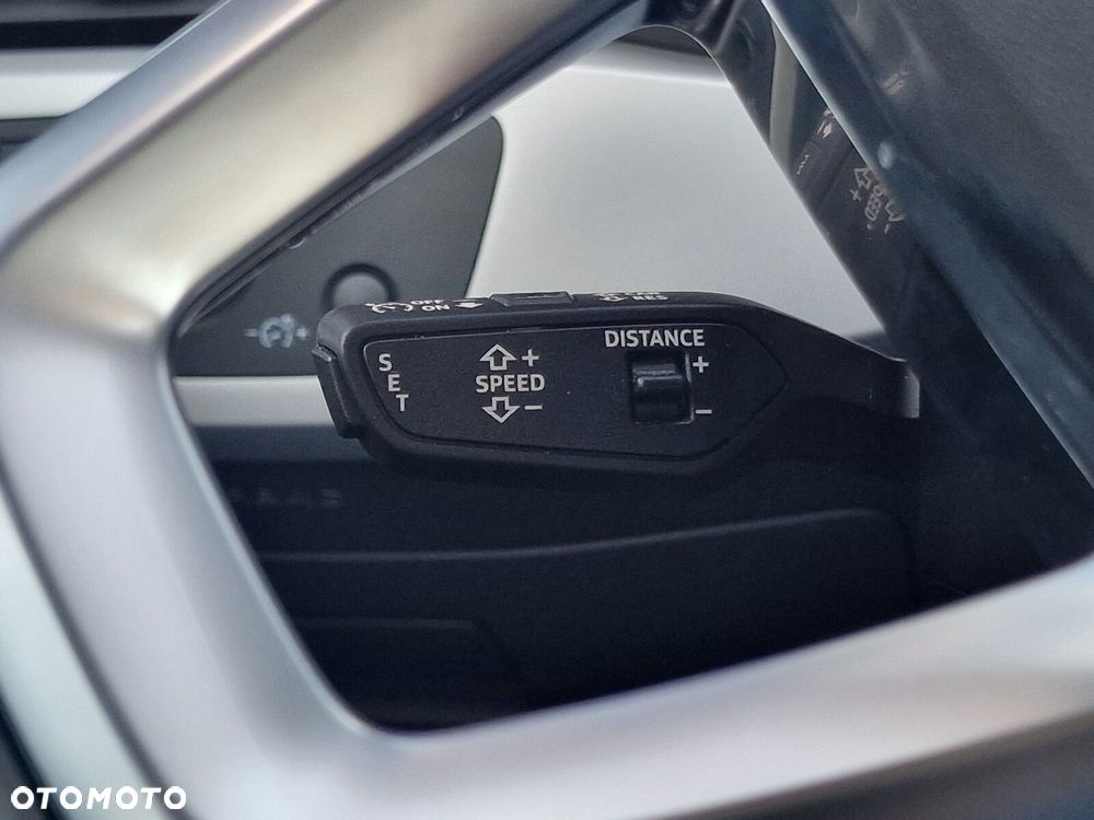 Audi A4 Limousine - 32