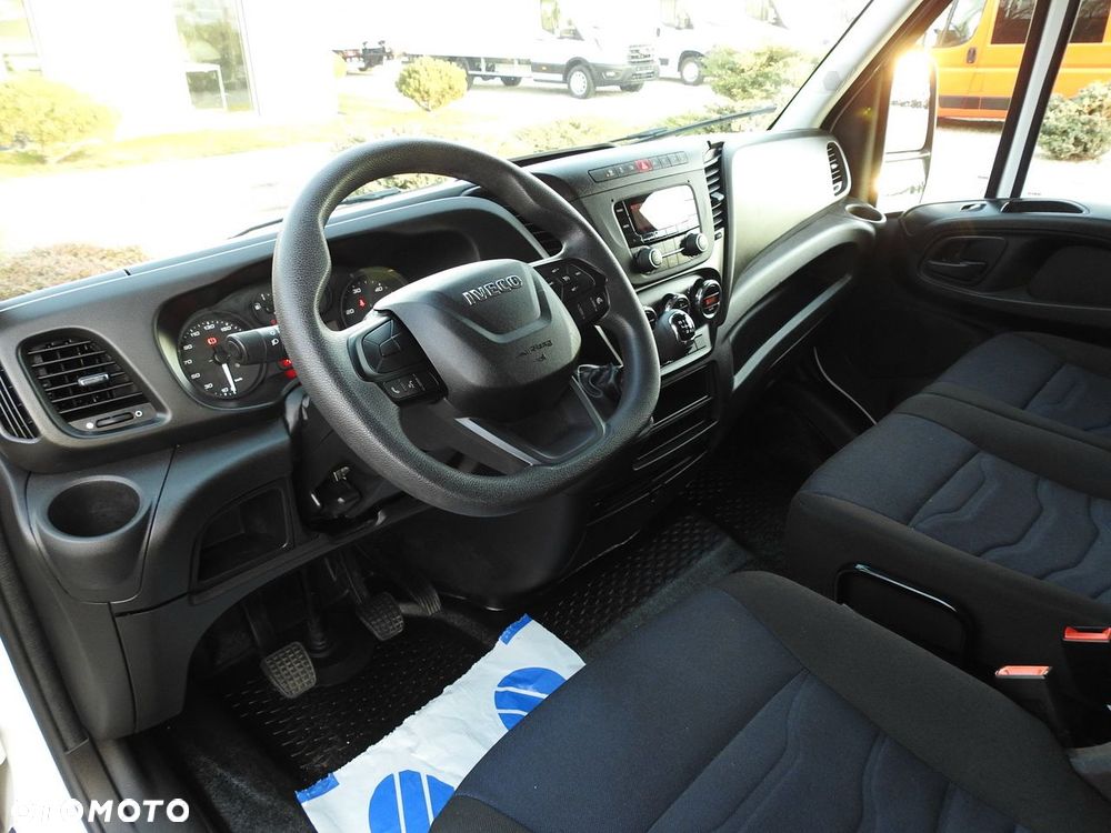 Iveco DAILY 35S16 KONTENER WINDA 8 PALET TEMPOMAT KLIMATYZACJA BLIŹNIACZE KOŁA  160KM - 3