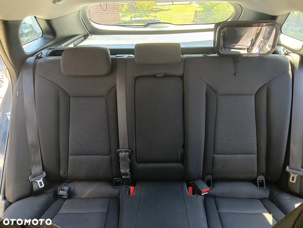 Hyundai i40 1.7 CRDi Comfort + - 15