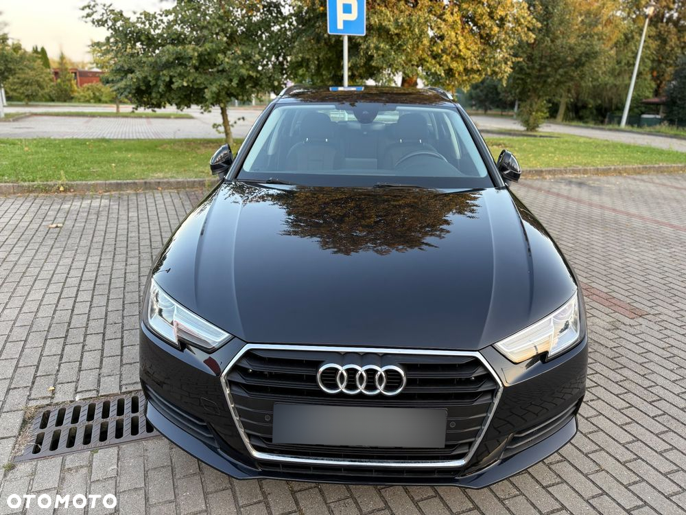 Audi A4 Avant 2.0 TDI S tronic - 11