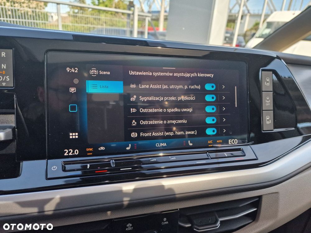 Volkswagen Multivan - 19