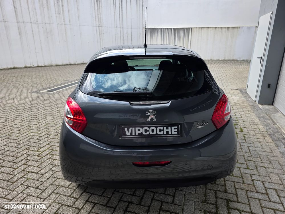 Peugeot 208 1.6 e-HDi Allure - 37