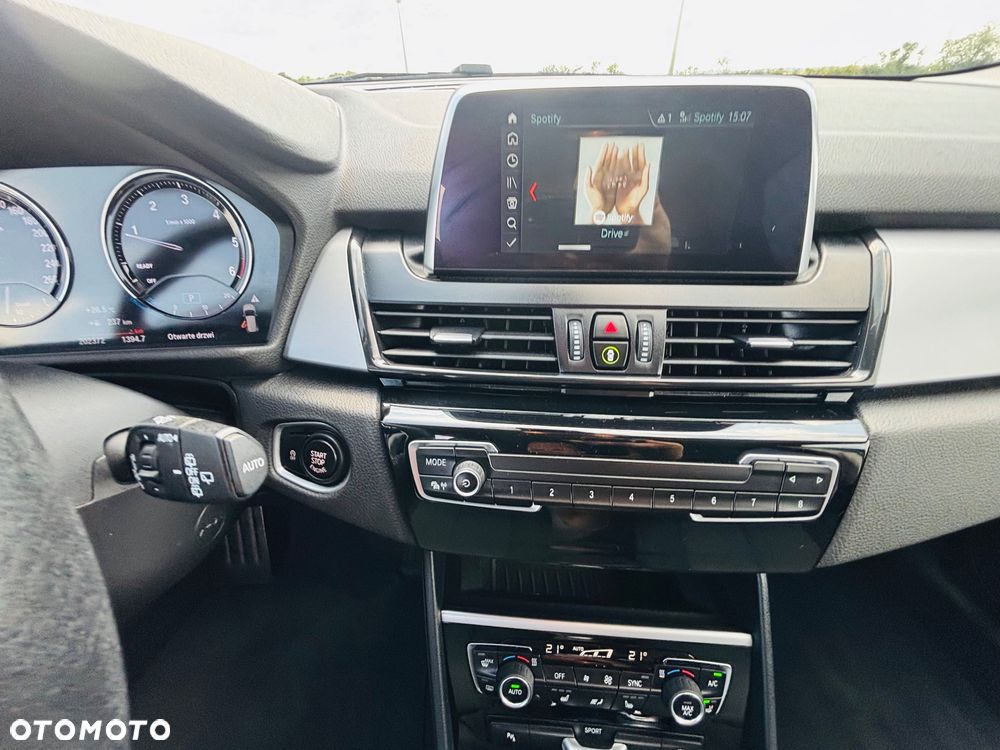 BMW Seria 2 - 24