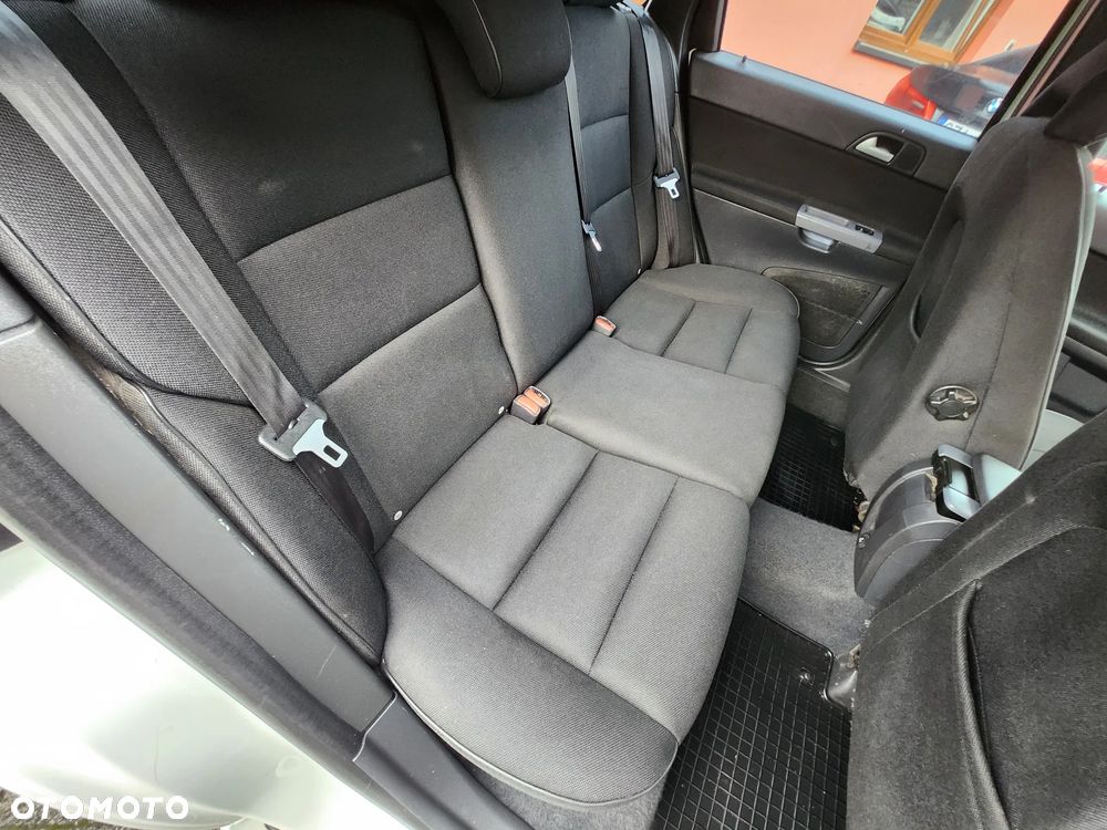 Volvo V50 - 6