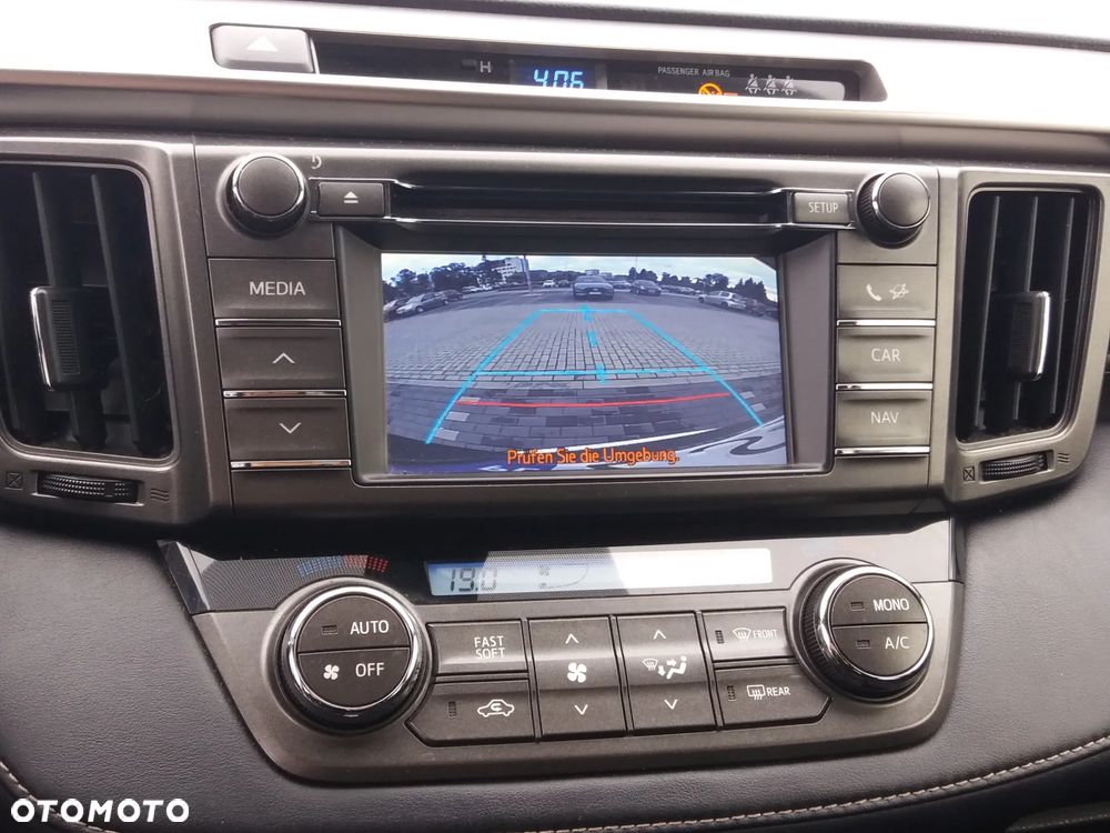 Toyota RAV4 2.0 4x4 Edition - 12