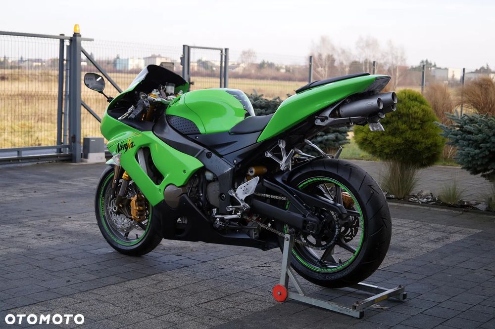 Kawasaki Ninja - 8