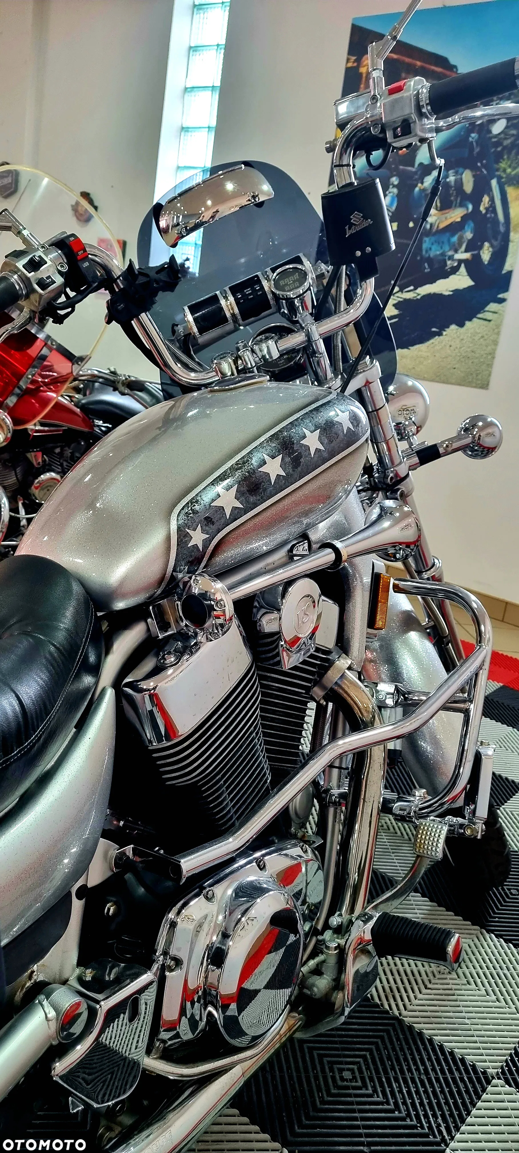 Suzuki VS - 17