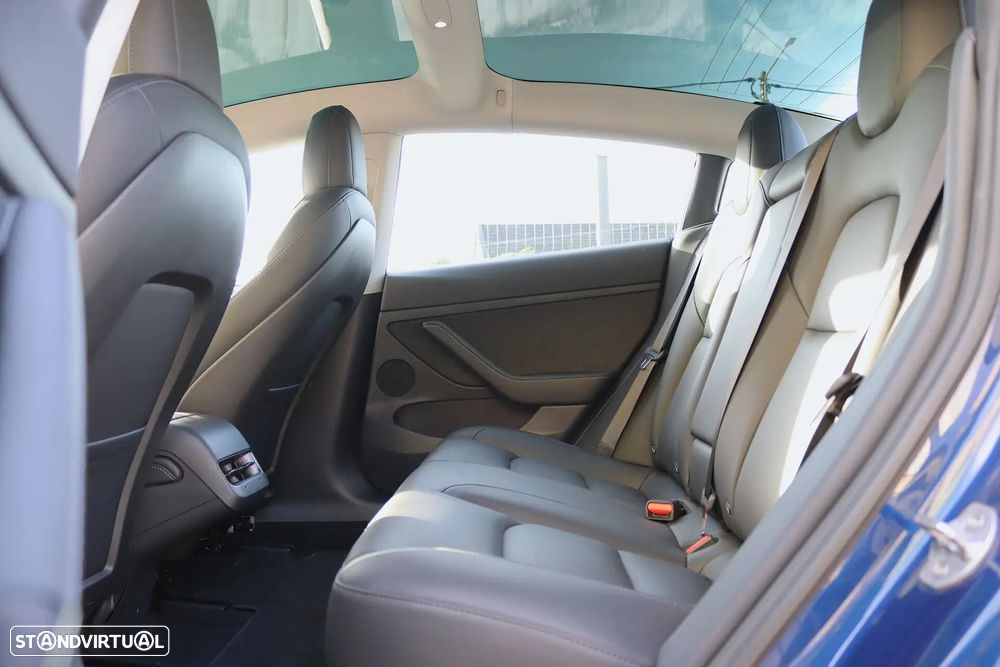 Tesla Model 3 Standard Range Plus RWD - 27