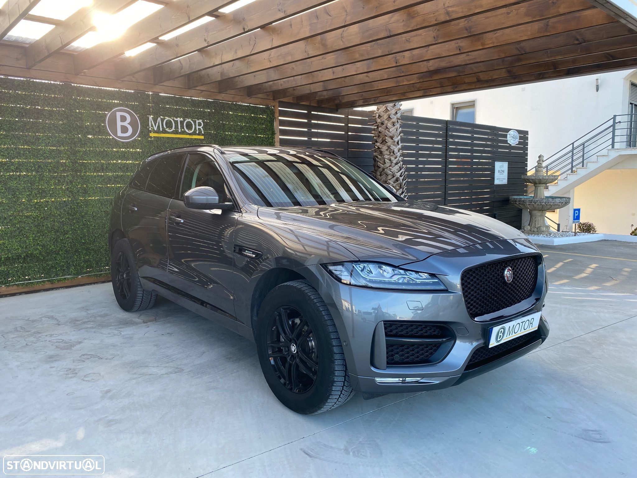 Jaguar F-Pace 2.0 i4D R-Sport AWD Aut. - 1