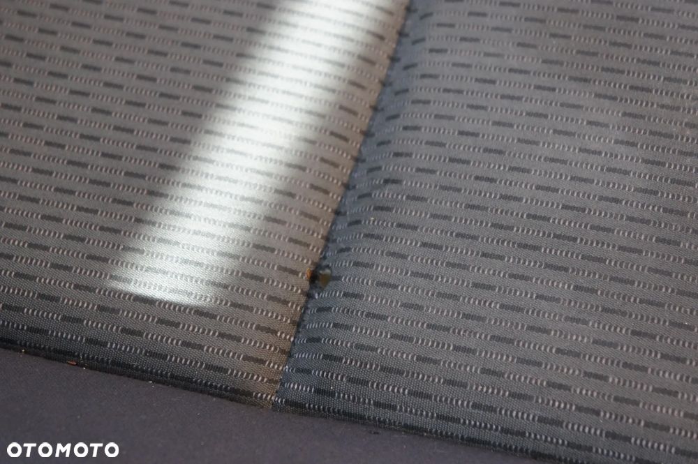 NR 18 Fotele przednie, kanapa tył, podłokietnik, napinacz Audi A6 4F0 C6 - 7