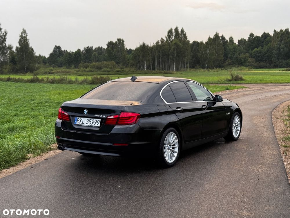 BMW Seria 5 520d - 4