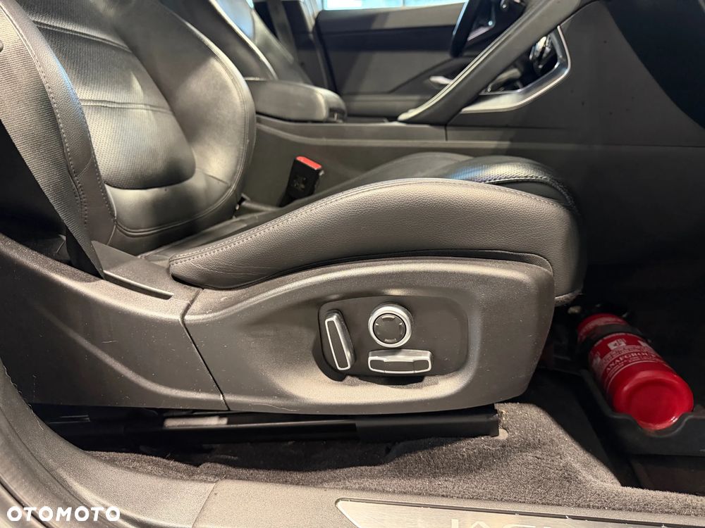 Jaguar E-Pace 2.0 i4P AWD - 19