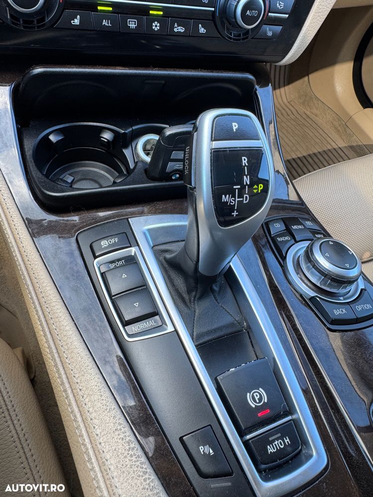 BMW Seria 5 520d - 15