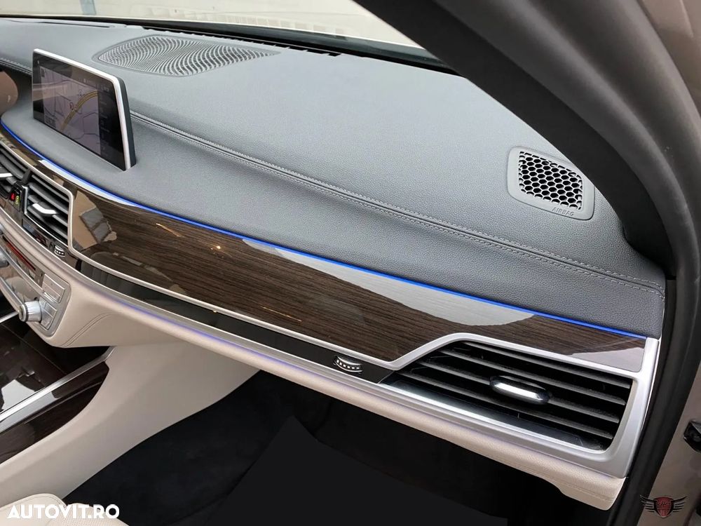 BMW Seria 7 730d xDrive - 19