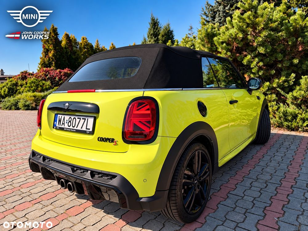 MINI Cooper S John Works Trim - 4