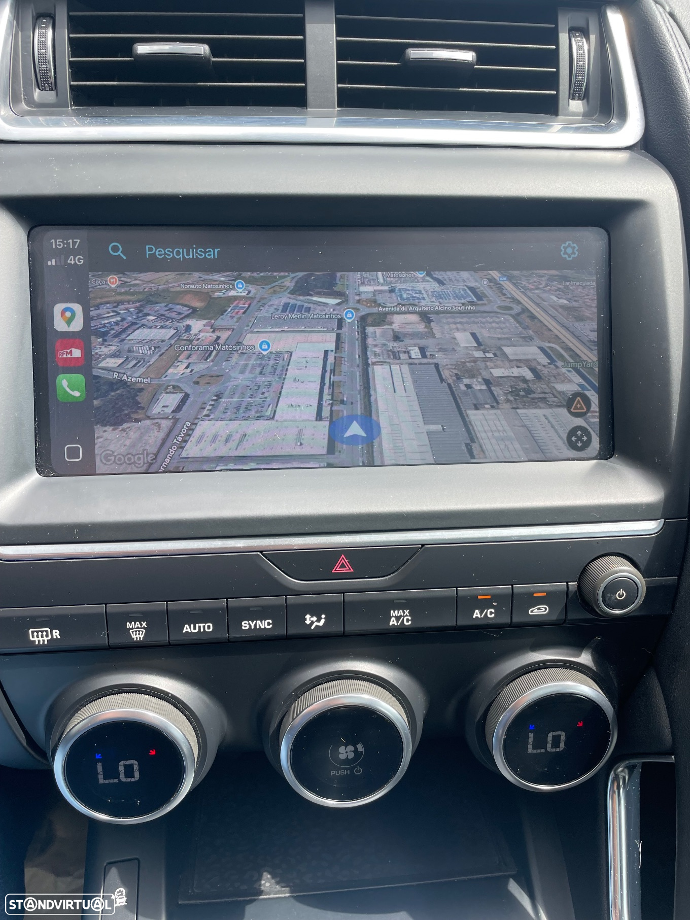 Jaguar E-Pace 2.0 i4D R-Dynamic S AWD Aut. - 16