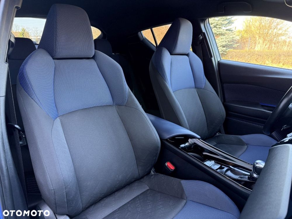 Toyota C-HR 1.8 Hybrid Style - 32