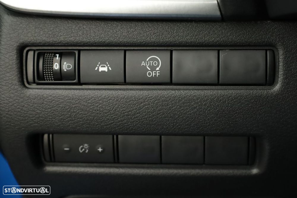 Nissan Qashqai 1.3 DIG-T N-Connecta - 19