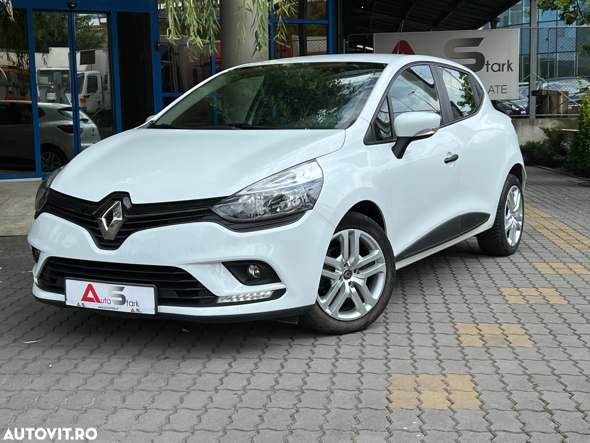 Renault Clio IV TCe Life - 9