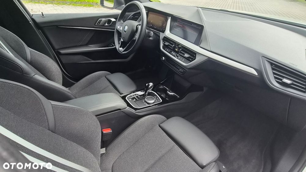 BMW Seria 1 - 10