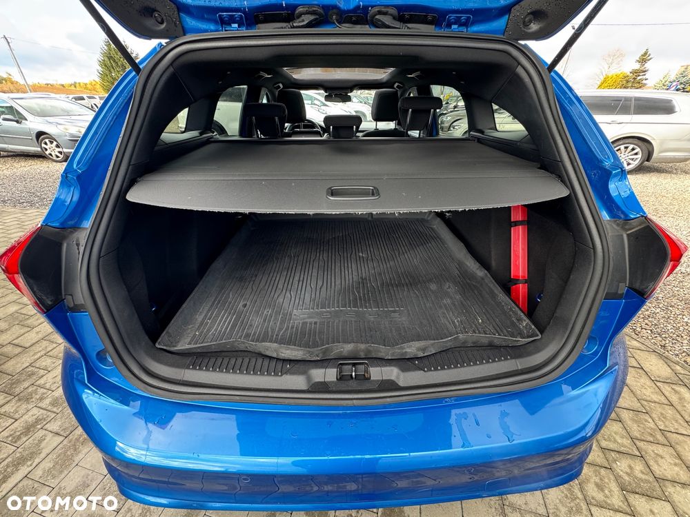 Ford Focus SW 1.0 EcoBoost S&S ST-LINE - 29