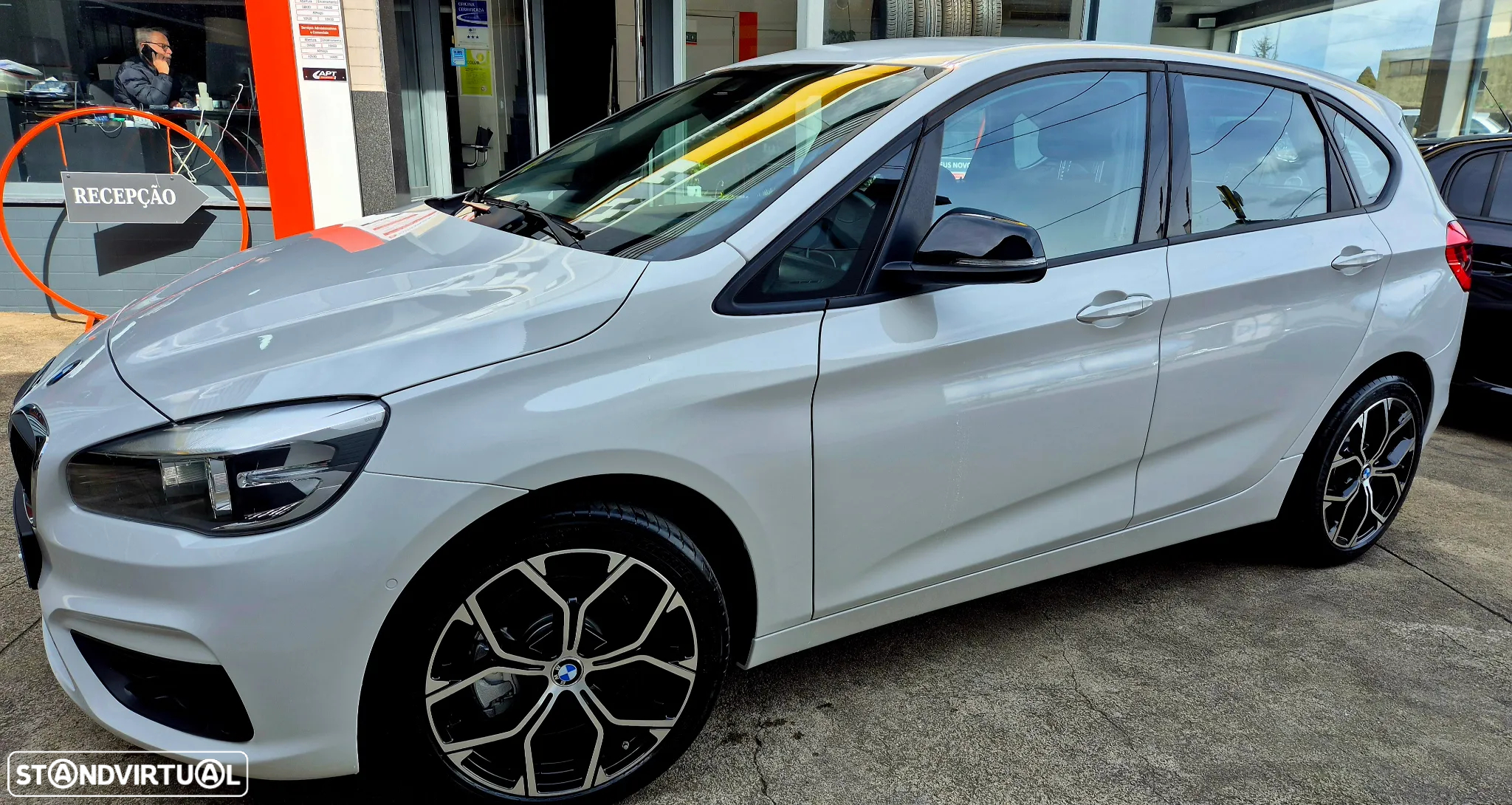 BMW 218 Active Tourer i Line Sport - 9