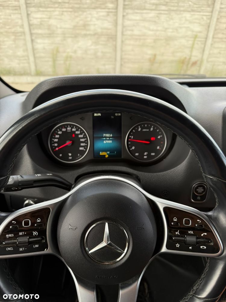 Mercedes-Benz Sprinter Standard PRO 907.233 - 7