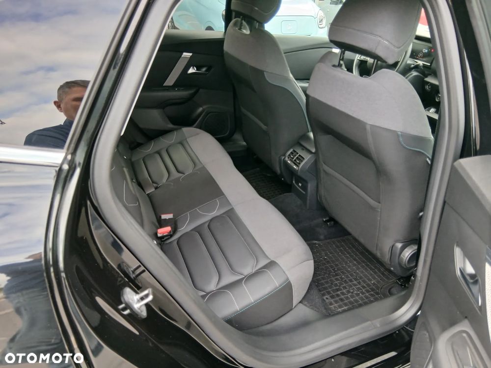 Citroën C4 1.2 PureTech Max S&S EAT8 - 12