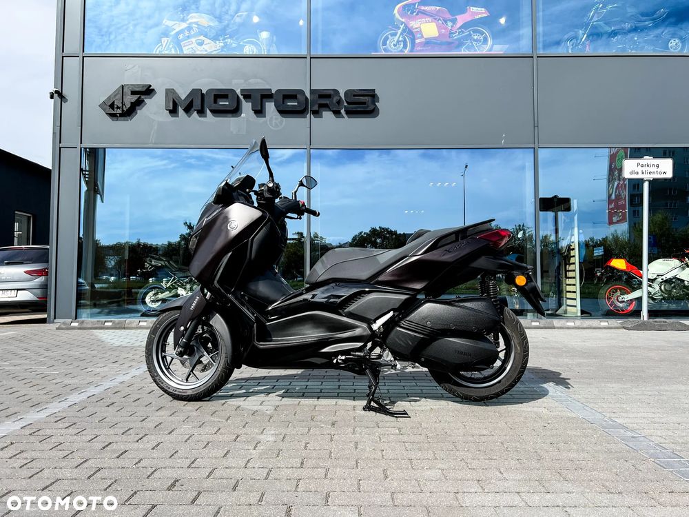 Yamaha X-max