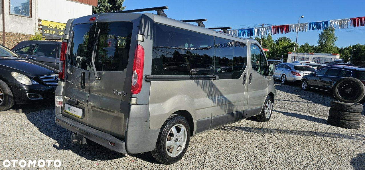Renault Trafic - 21