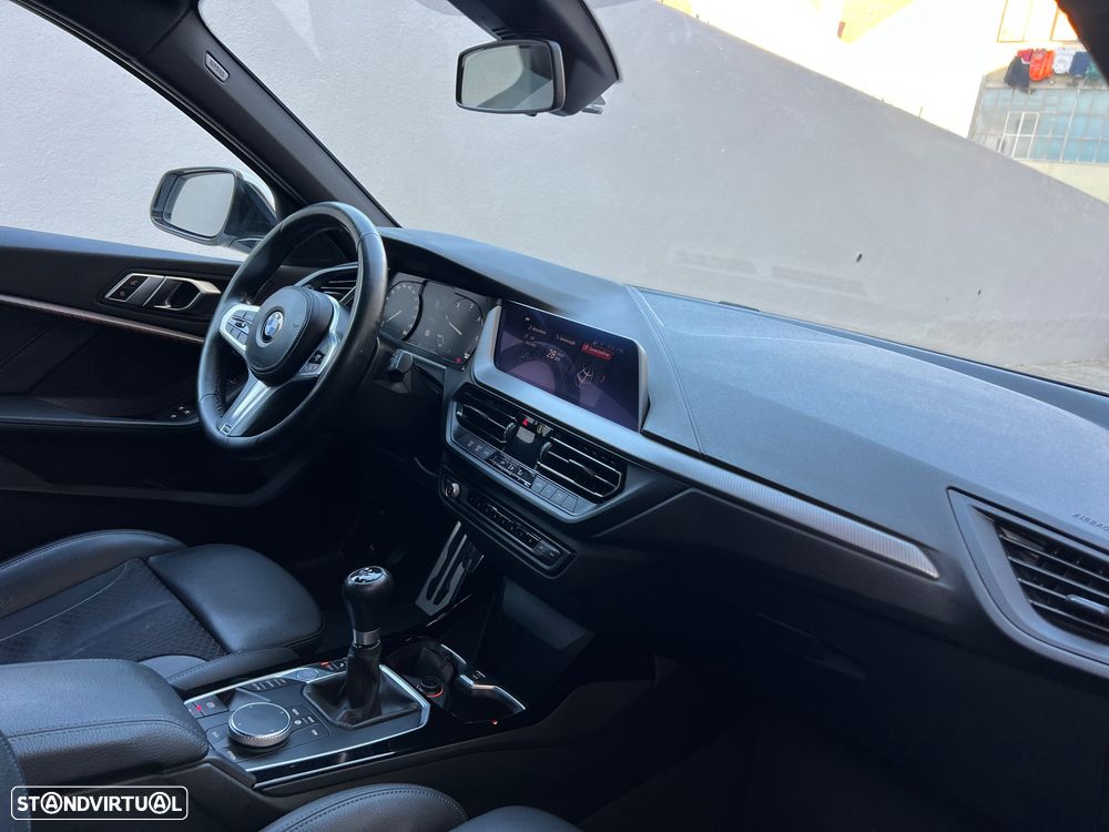 BMW 116 d Pack Desportivo M - 36