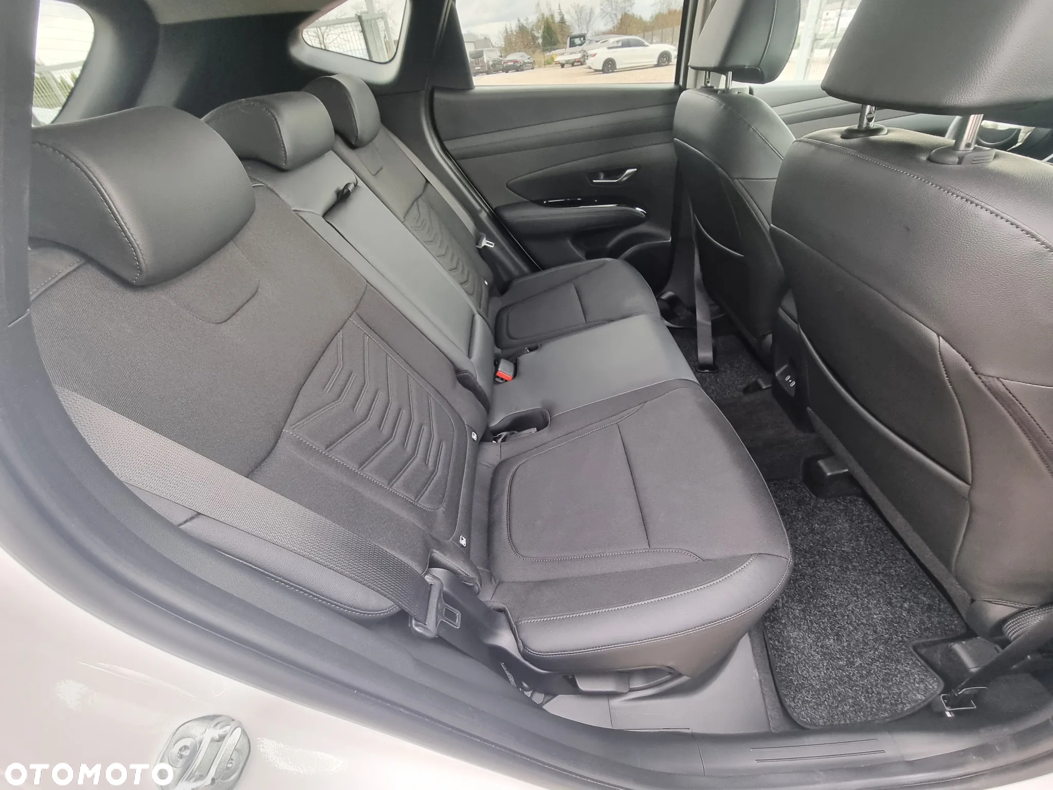 Hyundai Tucson 1.6 CRDi 48V-Hybrid 4WD DCT Select - 9