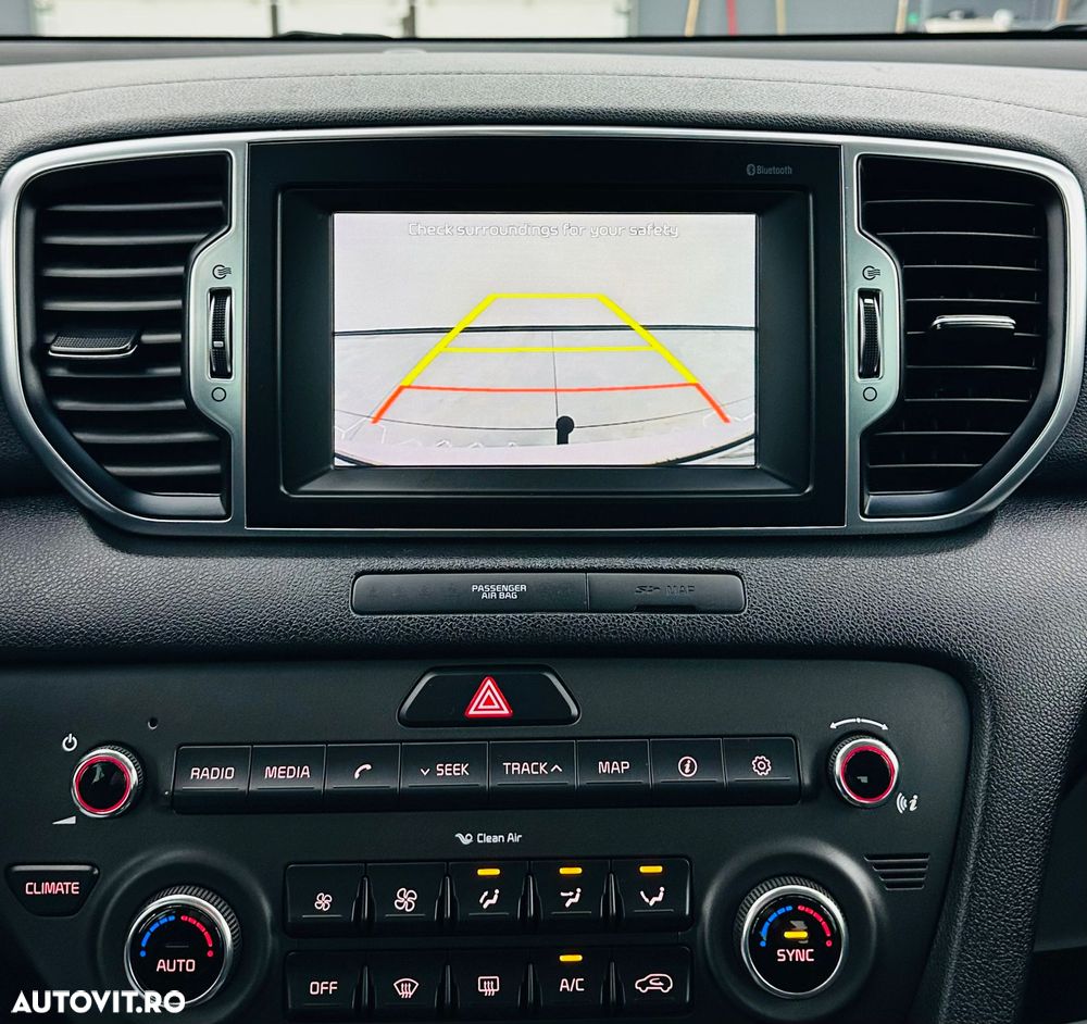 Kia Sportage 1.6 GDI 2WD DREAM-TEAM EDITION - 26