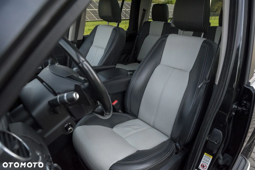 Land Rover Discovery 3.0 V6 Supercharged HSE - 22