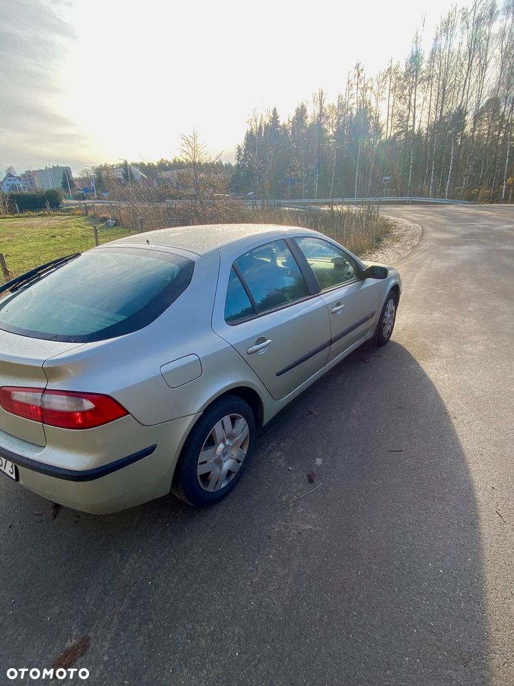 Renault Laguna 1.8 Expression - 4