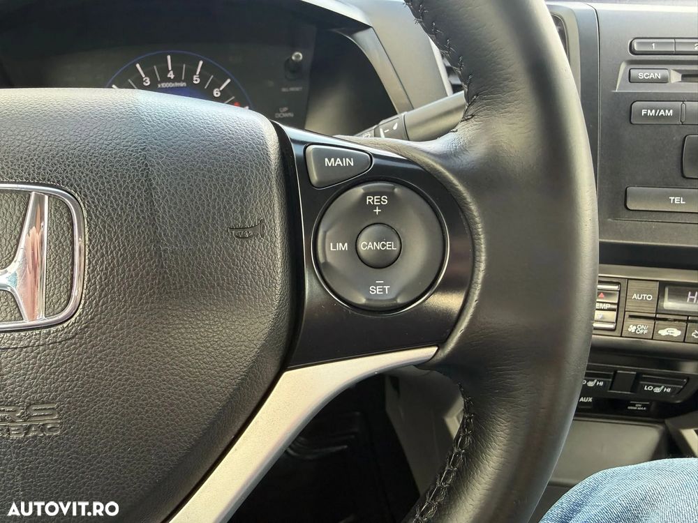 Honda Civic 1.8 MT LS - 15