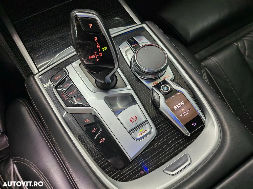 BMW Seria 7 740d xDrive - 17