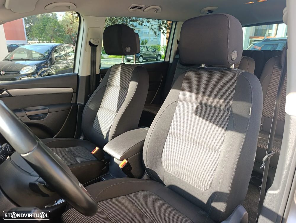 VW Sharan 2.0 TDI Confortline DSG - 5