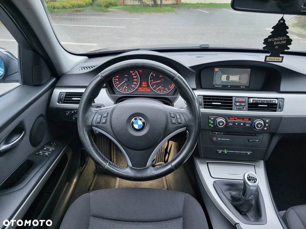 BMW Seria 3 - 17