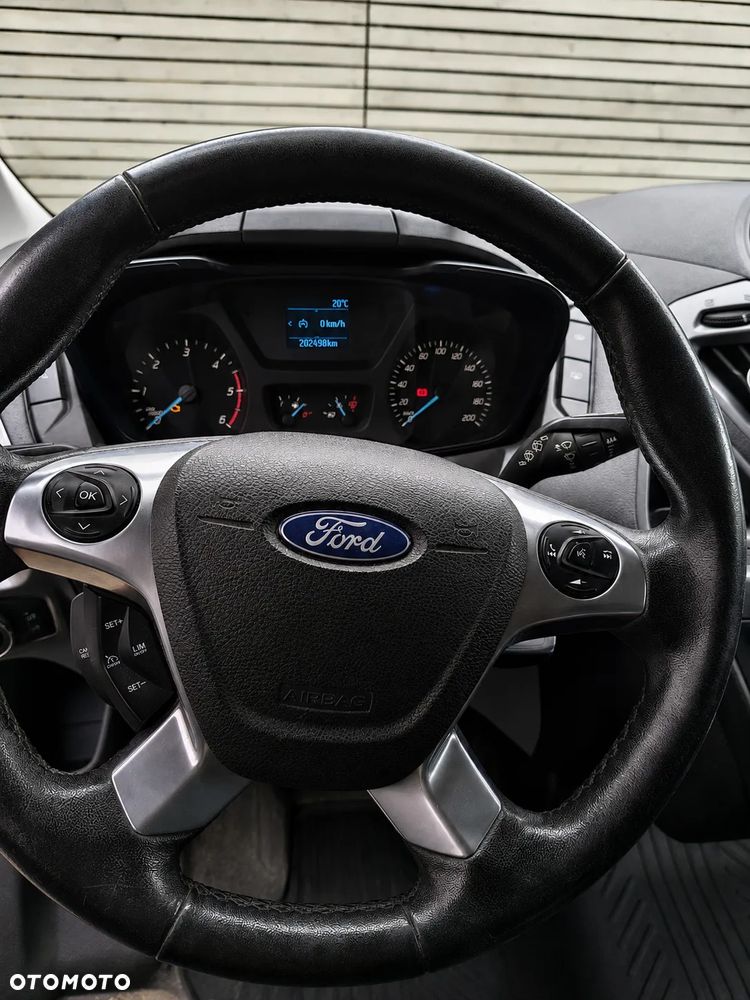 Ford Transit Custom - 11