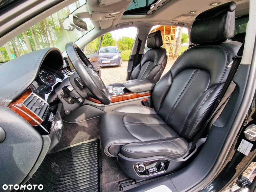 Audi A8 - 27