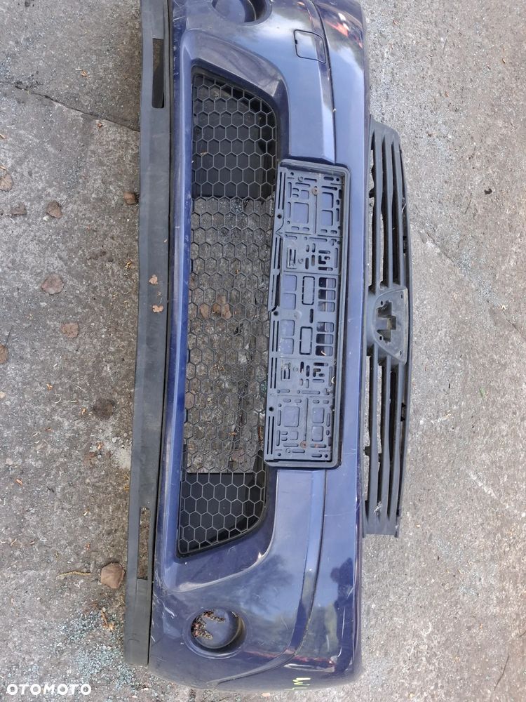 ZDERZAK  PRZÓD PRZEDNI DACIA SANDERO