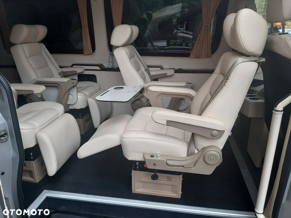 Mercedes-Benz Sprinter - 7